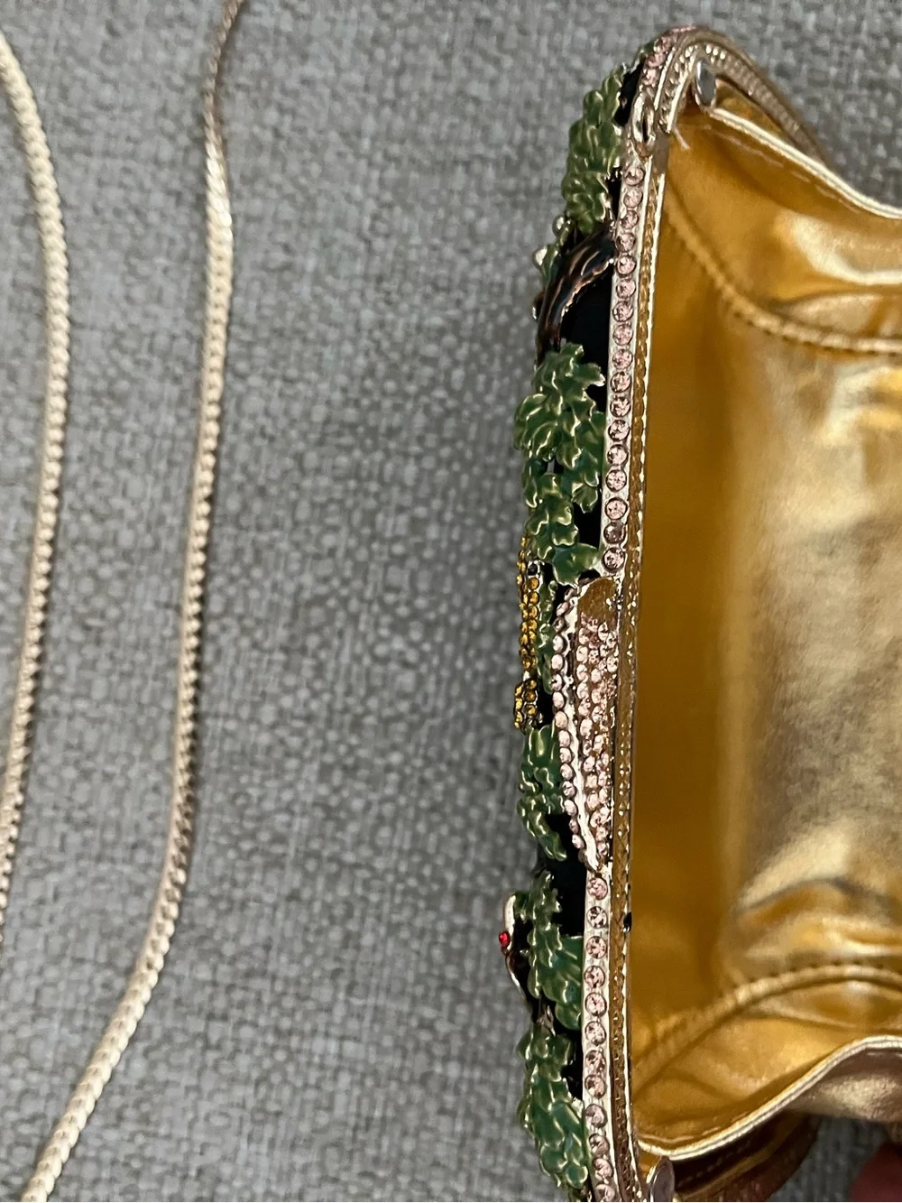 Gold-Tone Floral Embellished Clutch and attachments in Black & Green